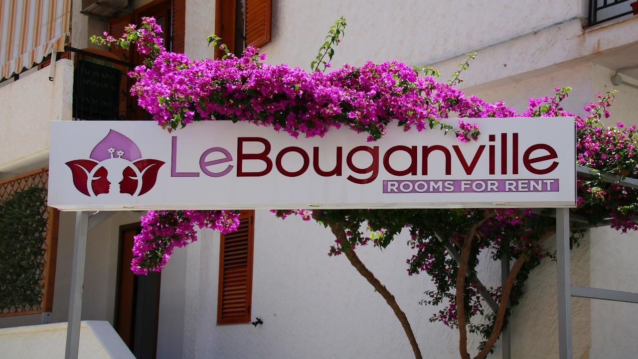 Le Bouganville Vieste Bagian luar foto