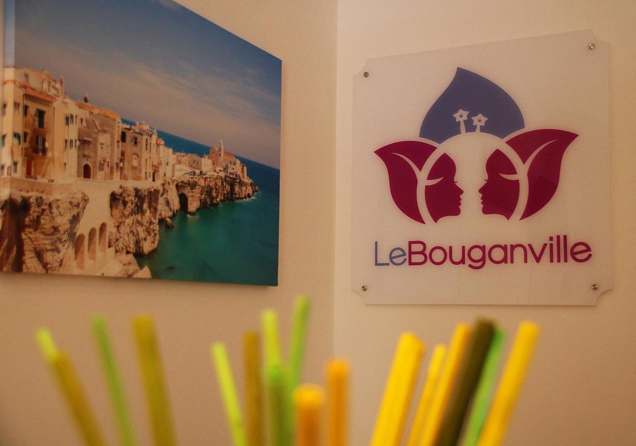 Le Bouganville Vieste Bagian luar foto